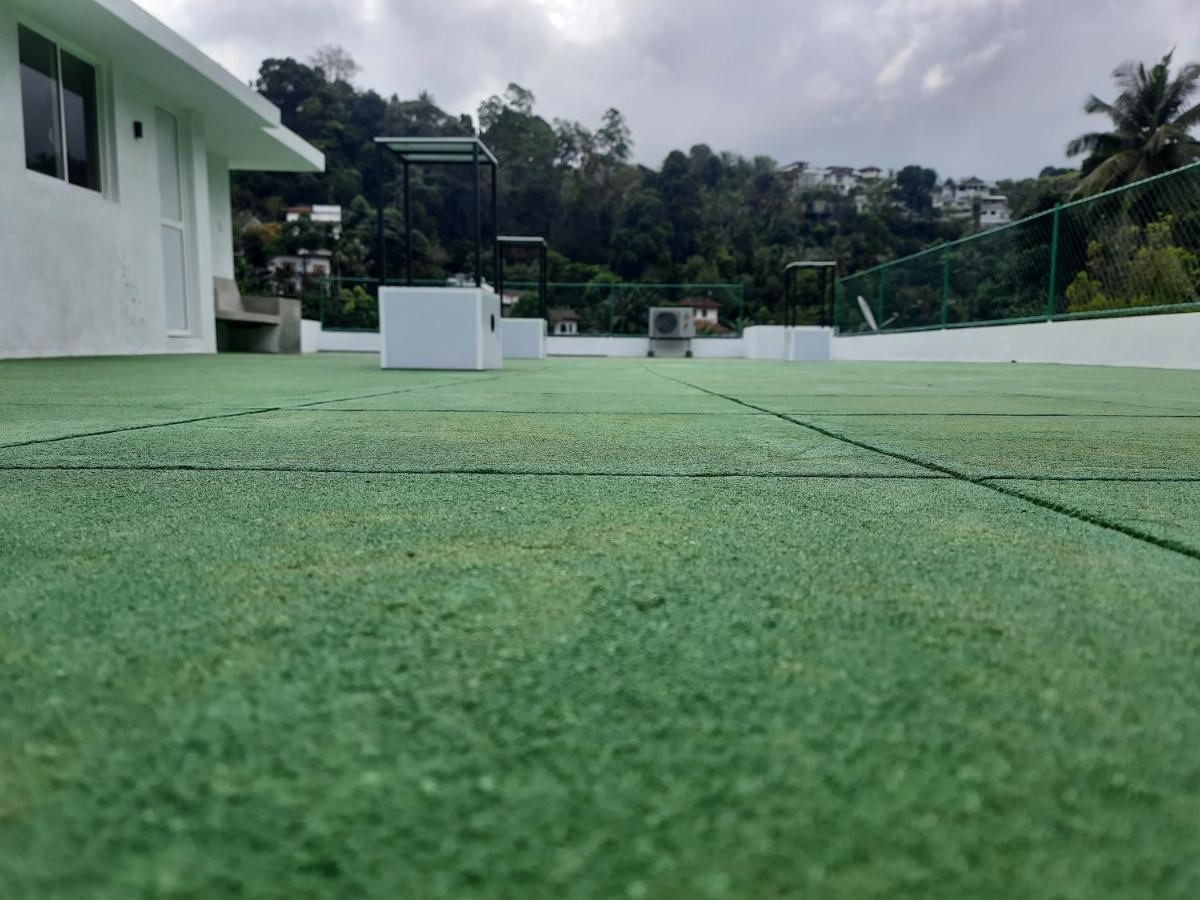 Everdew Kandy Exterior photo